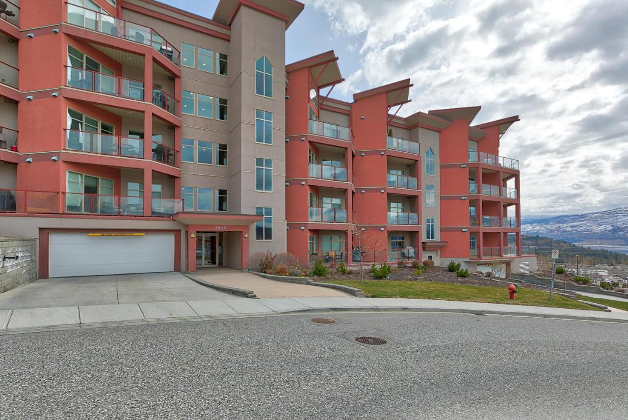 Stay In The Okanagan - Copper Sky, West Kelowna Exterior photo