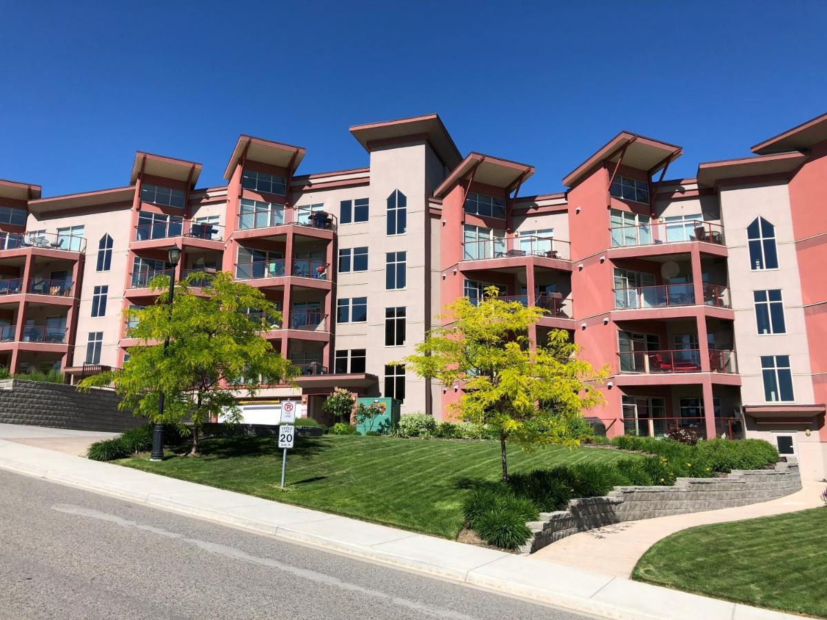 Stay In The Okanagan - Copper Sky, West Kelowna Exterior photo