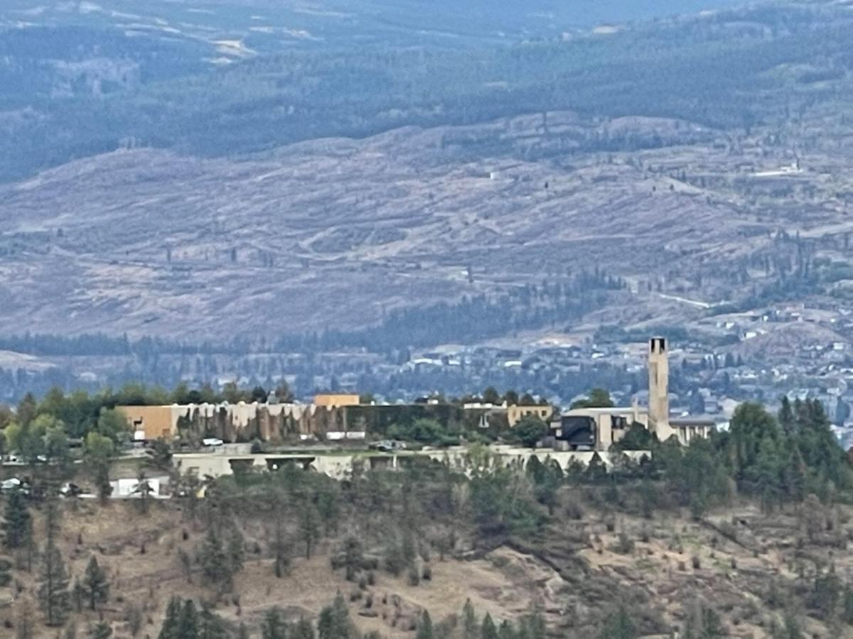 Stay In The Okanagan - Copper Sky, West Kelowna Exterior photo